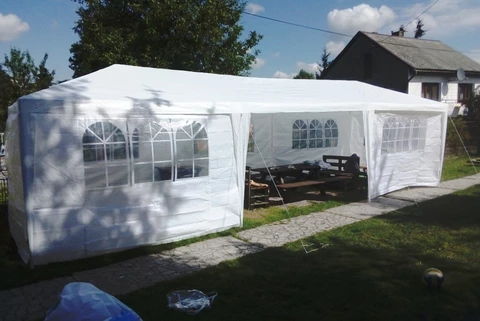 Záhradné stany - dlhý záhradný stan Bavaria 3x9m