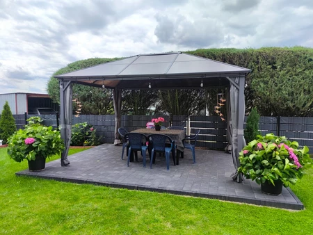 Pavilón Milos 3x4m so závesmi Garden Point sivý