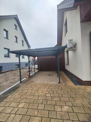 Veľký polykarbonátový prístrešok Montana 3,15 x 5,00 m CoverTech antracitový